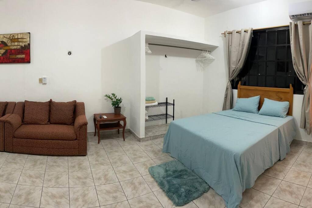 Casa Juan, Estudio En Apartamento *
